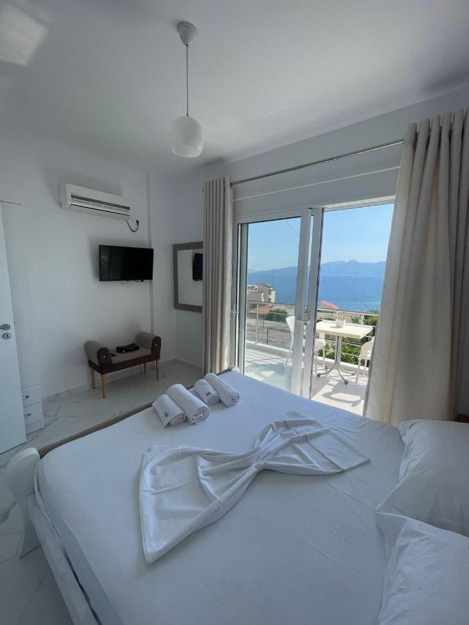 Villa Eden Breeze Sarandë Exterior foto