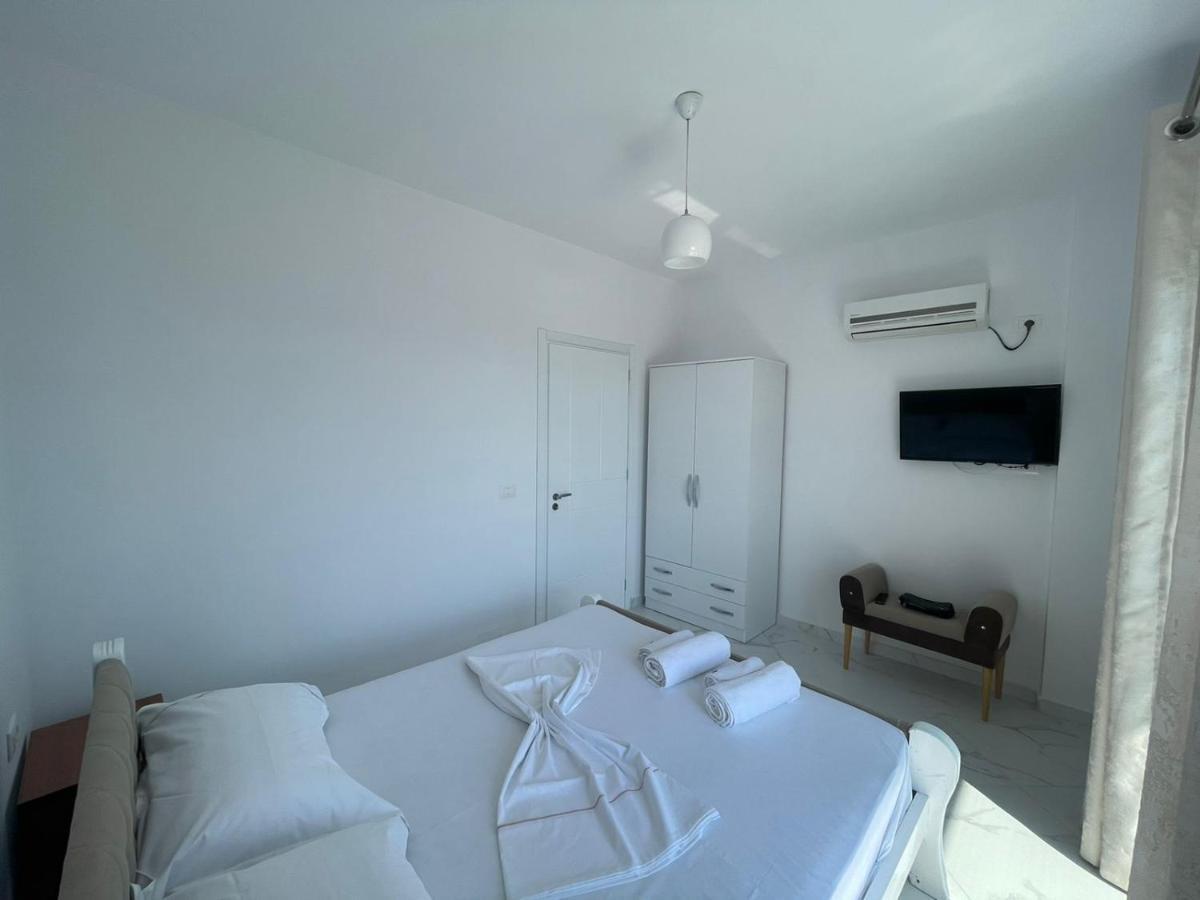 Villa Eden Breeze Sarandë Exterior foto