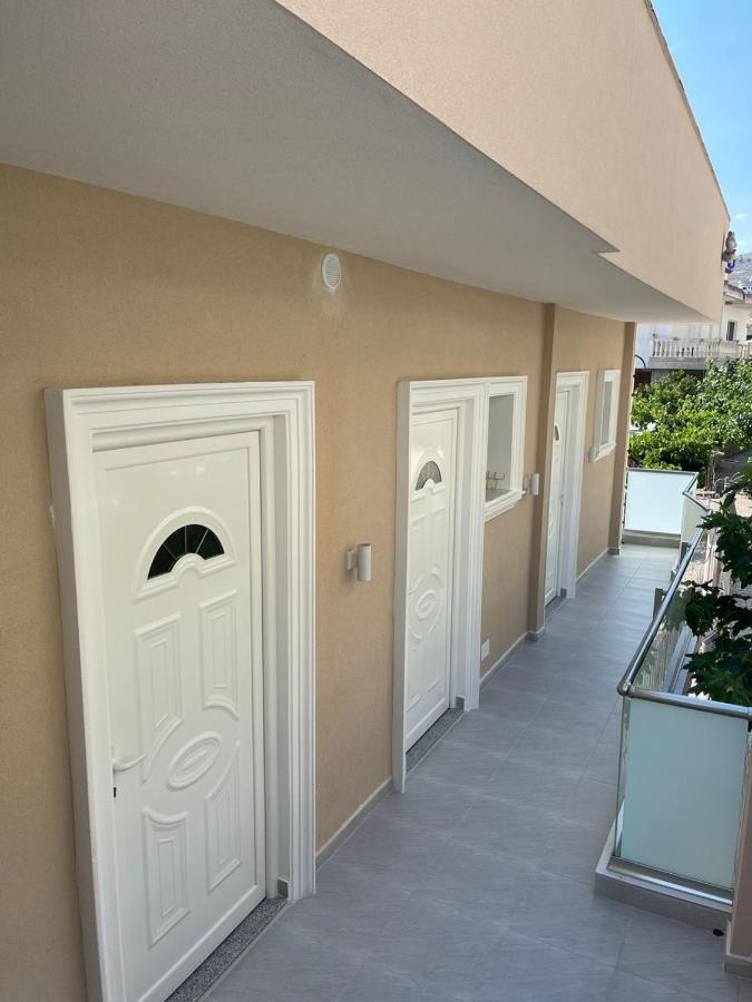 Villa Eden Breeze Sarandë Exterior foto