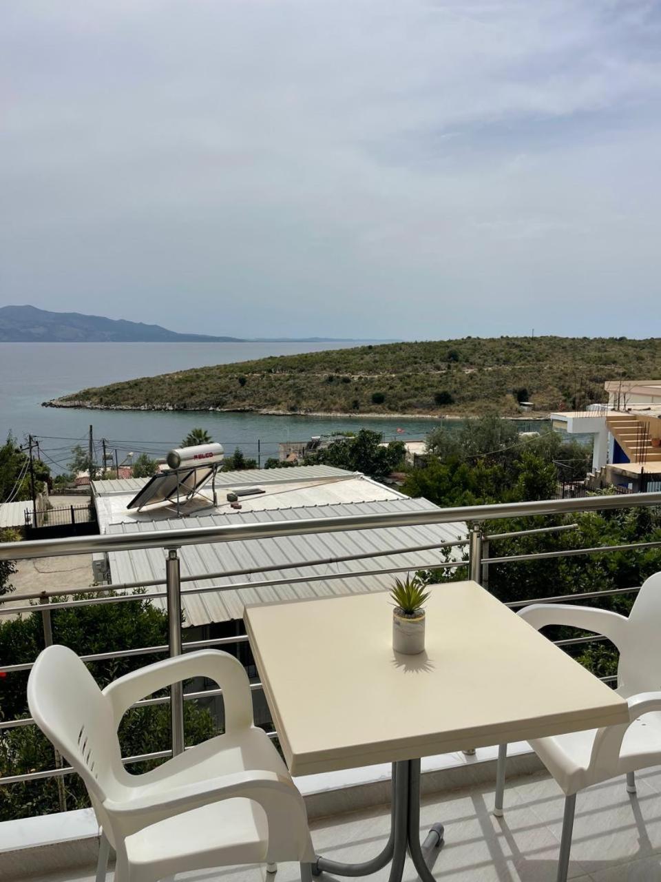Villa Eden Breeze Sarandë Exterior foto